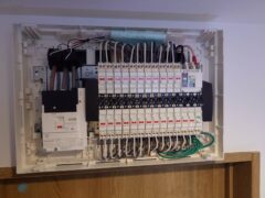 奈良市内家庭用EV充電器設置工事